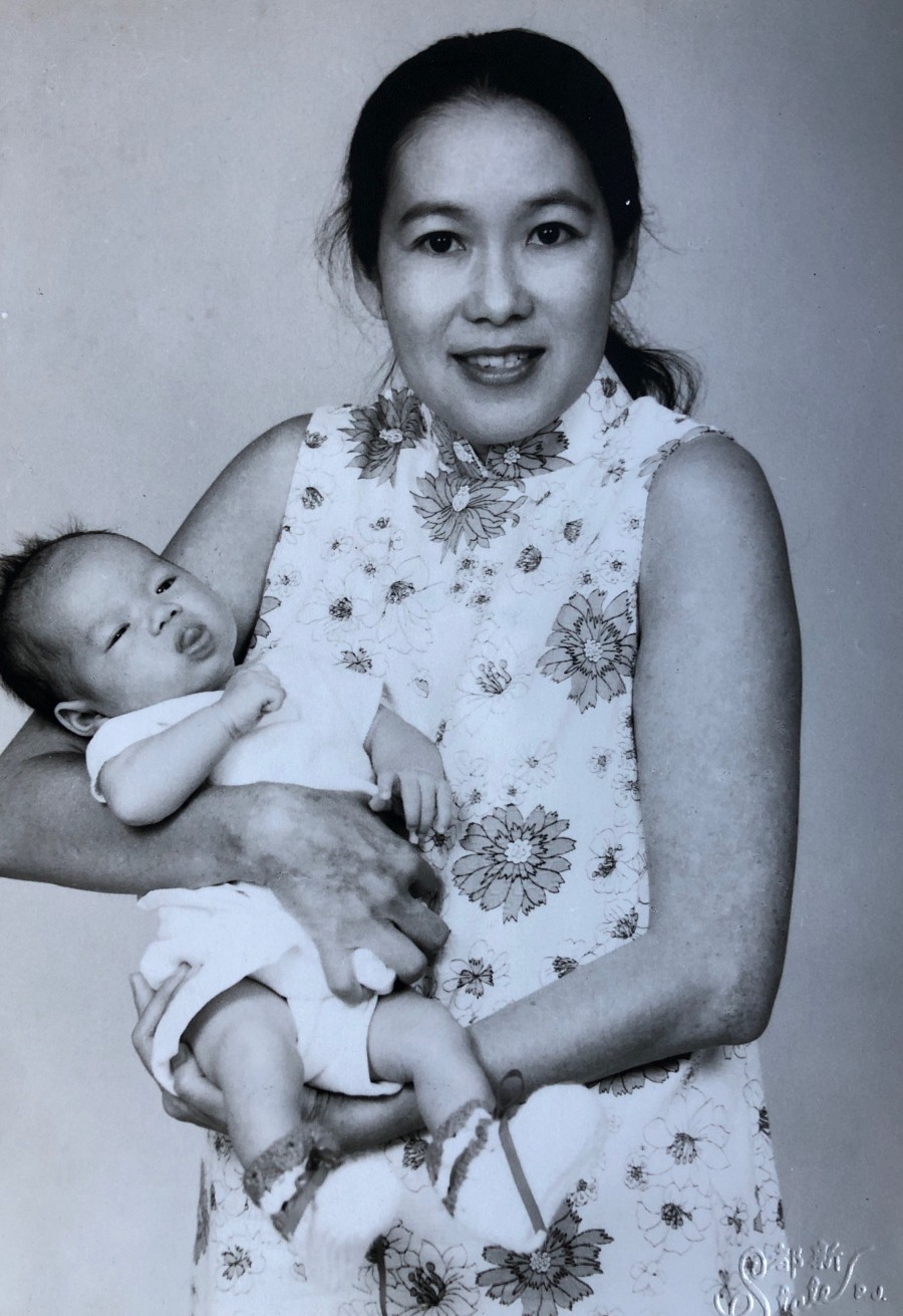 Mother and Daughter (Pek-Lin and Li-Chuen)