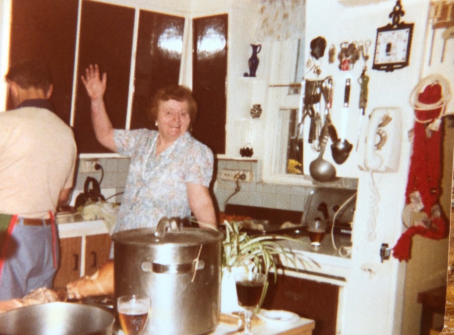 Rex and Barb in the Kitchen at 270 Maroubra Rd