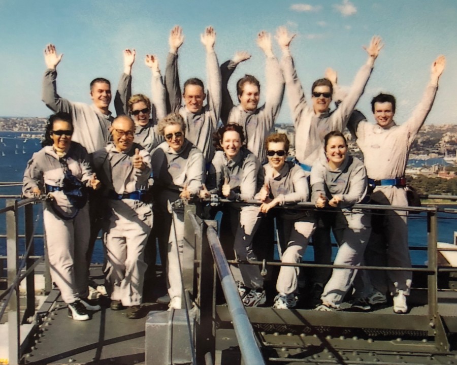 Francis and Pek-Lin on top of the Sydney Harbour Bridge (14/05/2000)