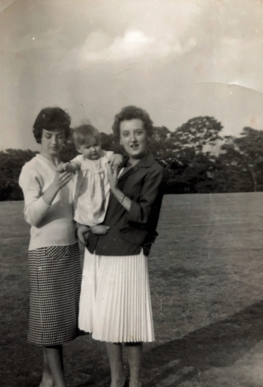 Sheila, Karen & Ann - Woodbank Park, 1959