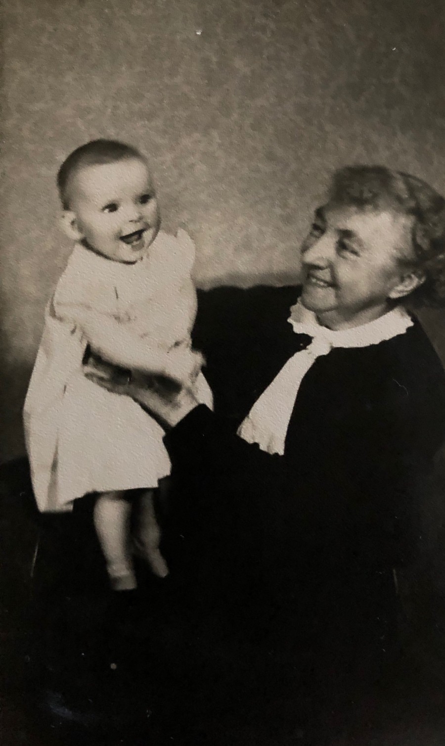 Jean with Gran Tickle. Jean was the only child of Edna and Jim. 