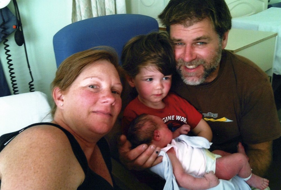 Shontelle, Oscar, newborn Ella and Karl