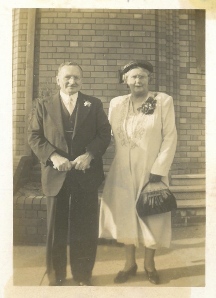 Vincent and Gertrude Ridge at Barbara and Rexs' Wedding, 1947