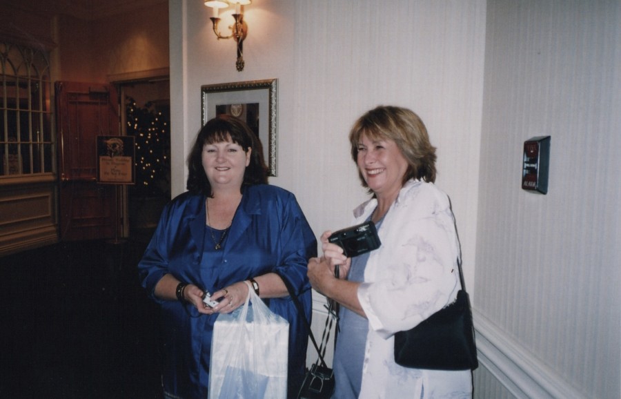 Tracy & Georgina in our hotel in Vegas