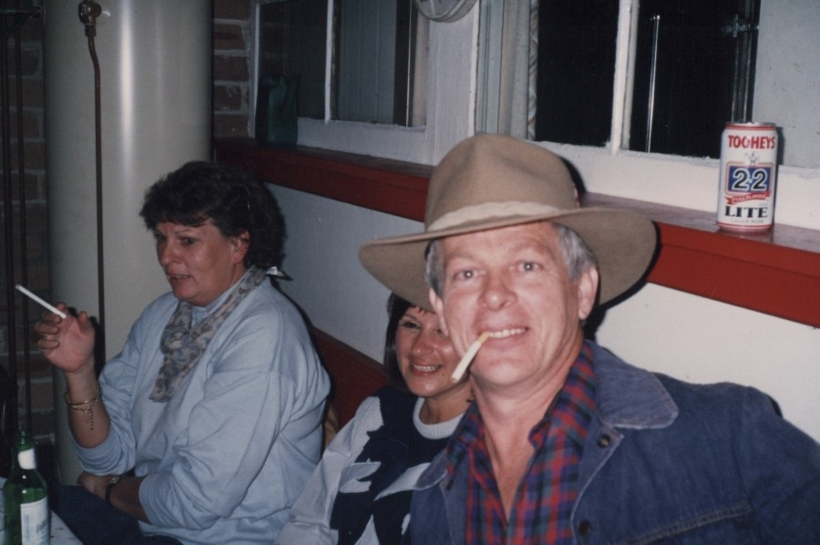 Saying goodbye to Maroubra Rd - Robyn, Ann, and Joey